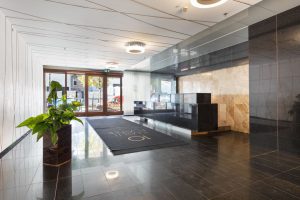 Apartament w samym centrum miasta - zdjęcie 1